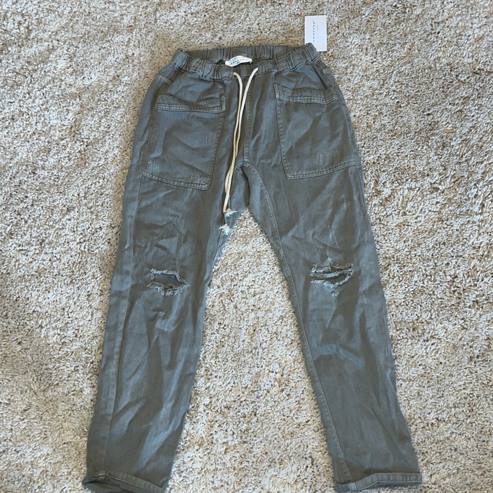 American threads army green jeans/joggers